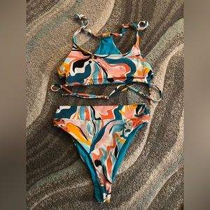 2 piece women’s multicolored bikini